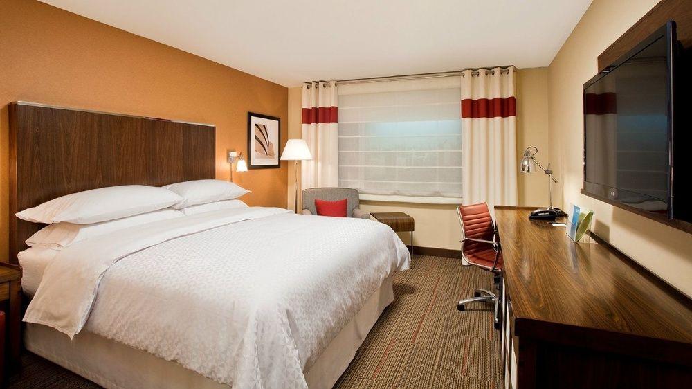 Four Points By Sheraton Detroit Novi Esterno foto