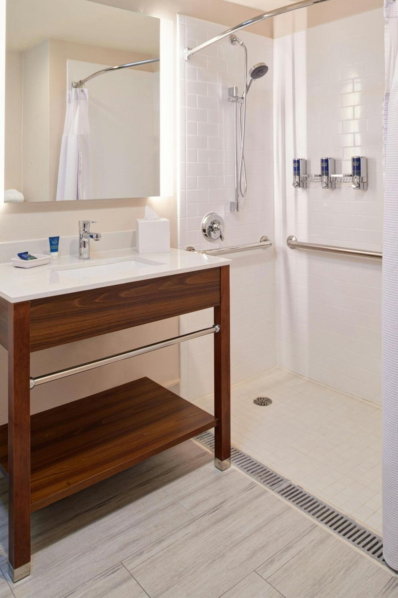 Four Points By Sheraton Detroit Novi Esterno foto