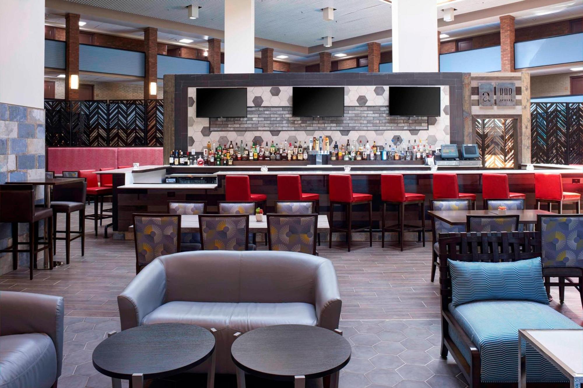 Four Points By Sheraton Detroit Novi Esterno foto