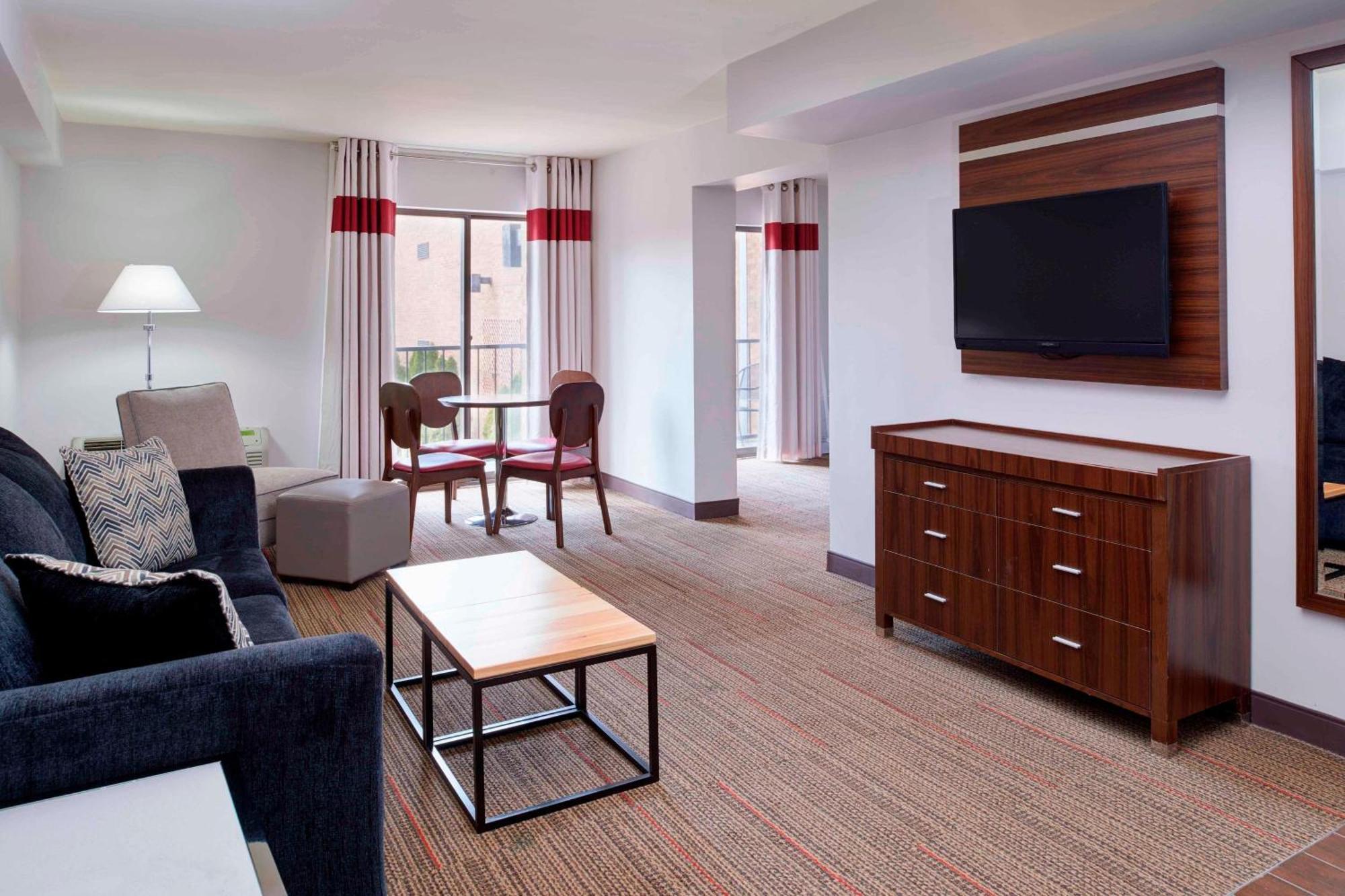 Four Points By Sheraton Detroit Novi Esterno foto