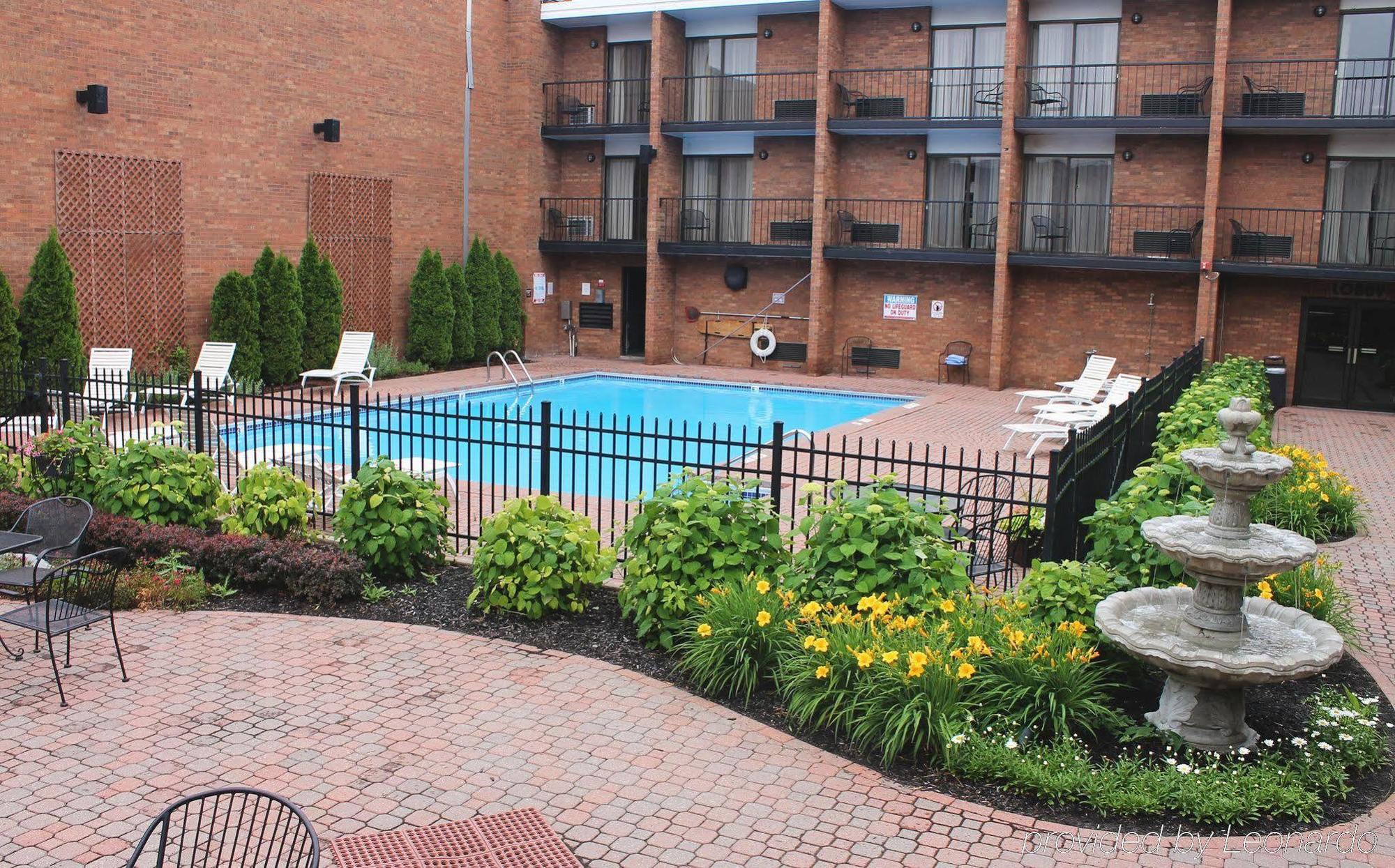 Four Points By Sheraton Detroit Novi Esterno foto